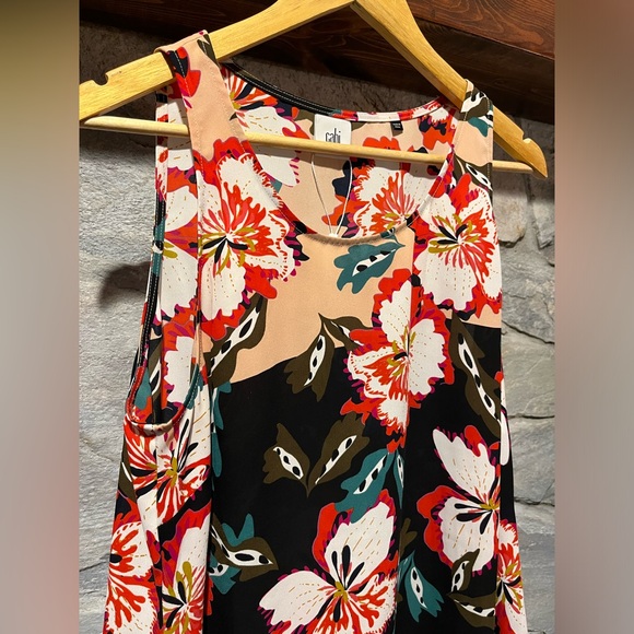 Cabi Vibrant Floral Print Women's Top - Picture 2 of 5